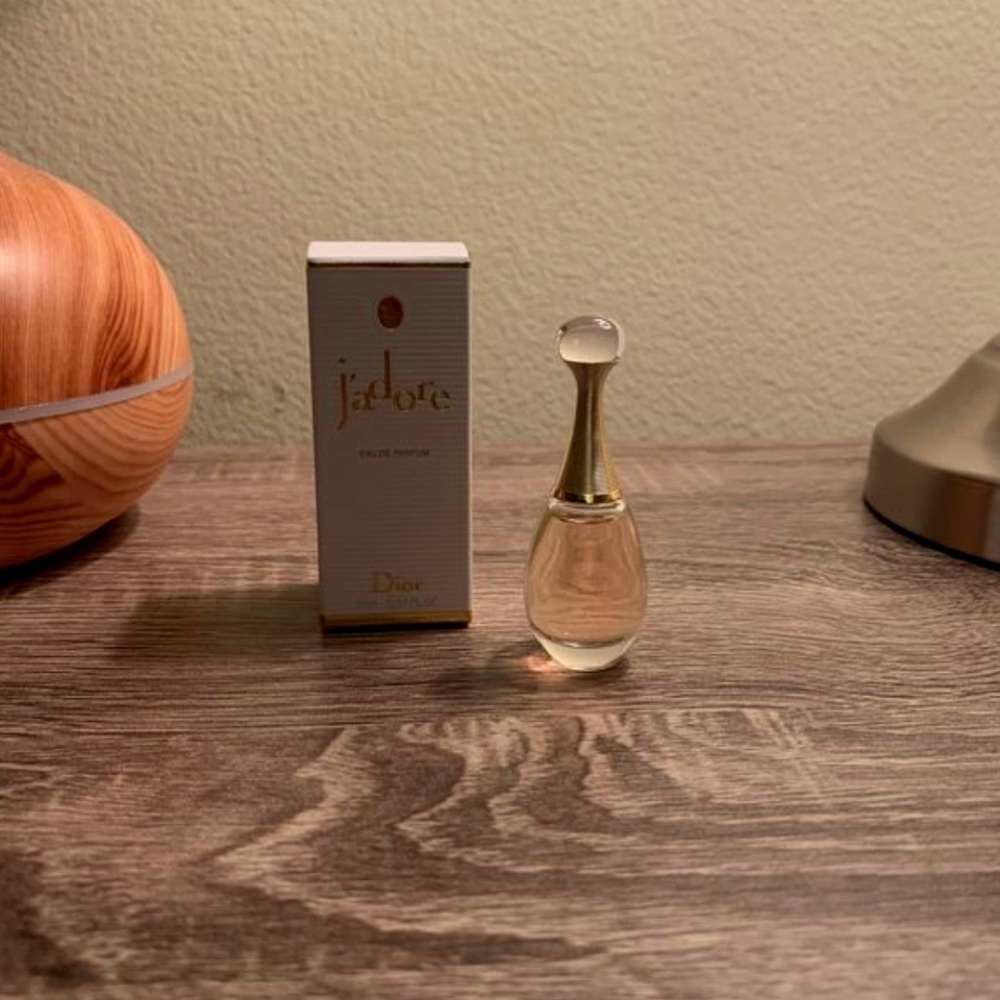 Christian Dior J’adore Fragrance (5mL)